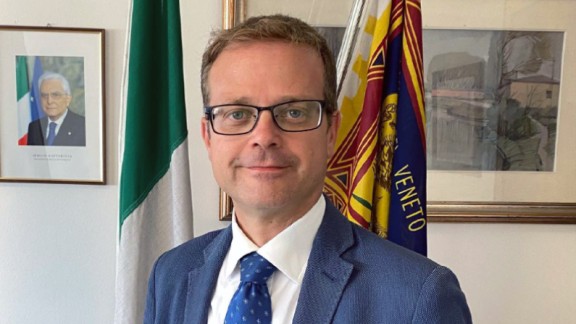 2cc74c4a 296e 29c4 78f5 0442474d2ad4