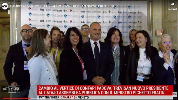 321ab27c 8b57 b252 1215 0569d4262567