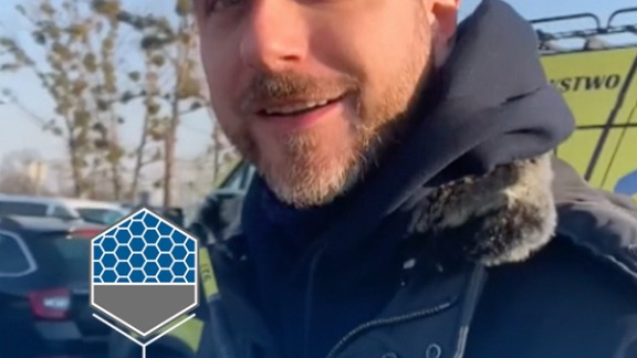 431253d9 3835 e2a5 232f de87c04b8294