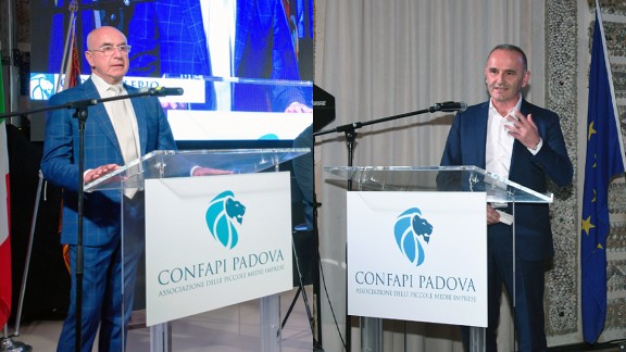 4ee2f451 a844 129f bcfb 277f723779bb