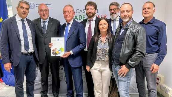 4f8e805f ac07 4fd7 9eab 4b4a6898afec