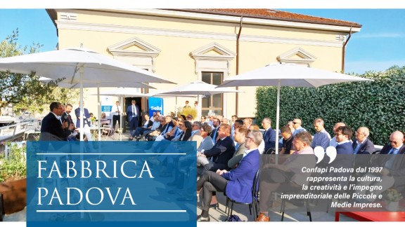 77371306 d11c 524e ec20 886bac23f11e