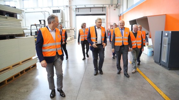 CL4A3674 Ministro 6 v2