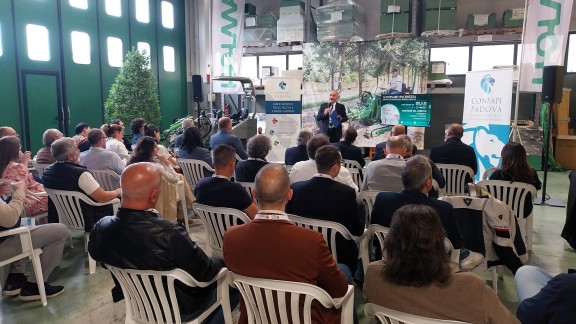 Immagine WhatsApp 2025 05 21 ore 10.08.48 43c4c688