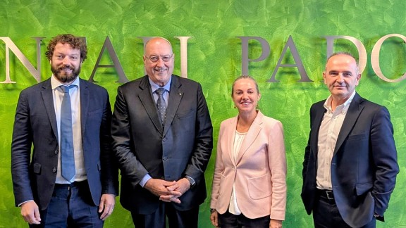 PHOTO 2025 10 02 12 22 34