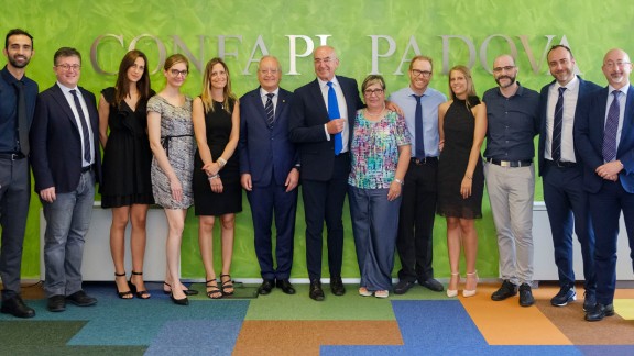 d847e531 7dbe 116d 51f5 307a0a682362