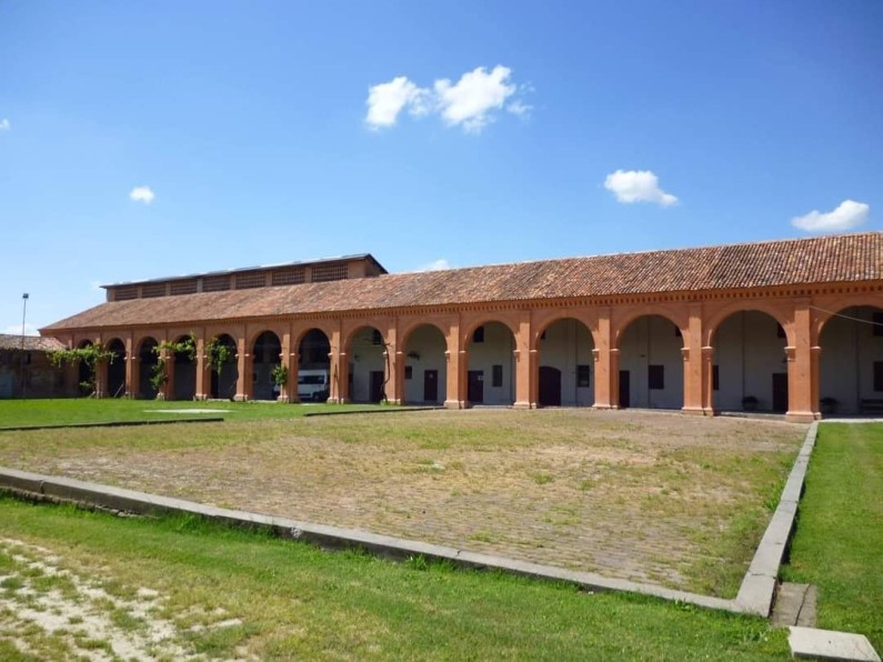 santelena.jpg