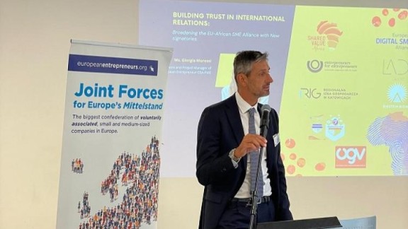 v9ZyfEIjAmMtmX5i4xru detail