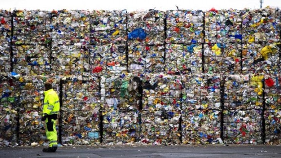 imballaggi plastica rifiuti