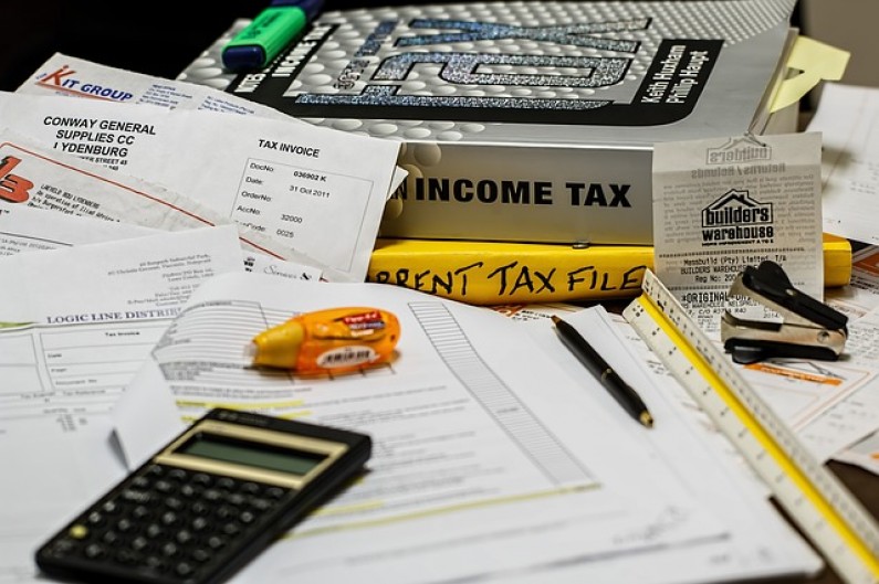 income-tax-491626640.jpg