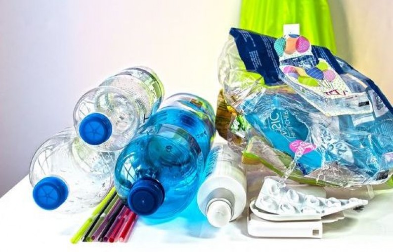 plastic-waste-39624099607209933.jpg